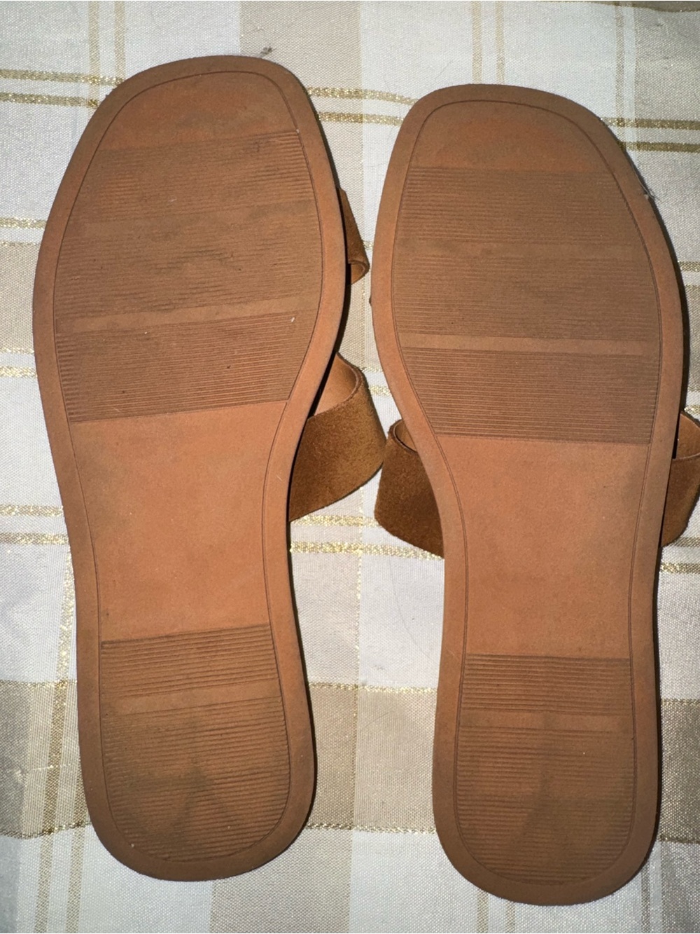 Classic Chic Mila Paoli Italian Leather Tan Suede Slide Sandals - Picture 2 of 3